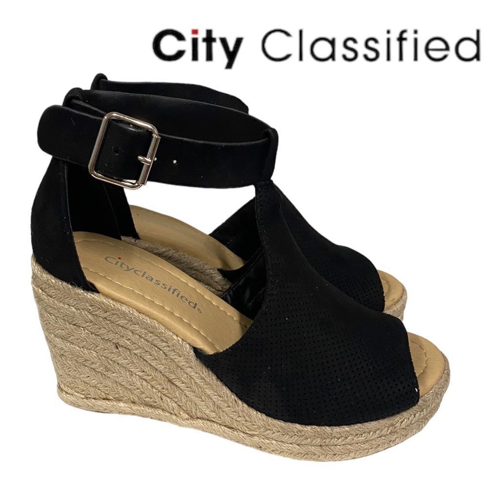 NEW in Box City Classified Women's Cashier Black Espadrille Wedge Sandals 5.5 6